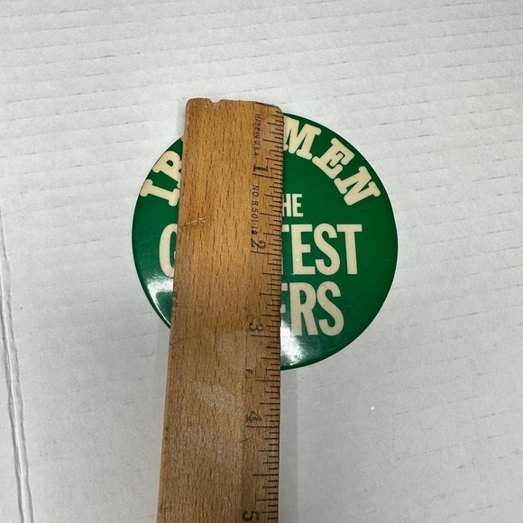 Irish Men are the Greatest Lovers Pin Brooch - Picture 2 of 3